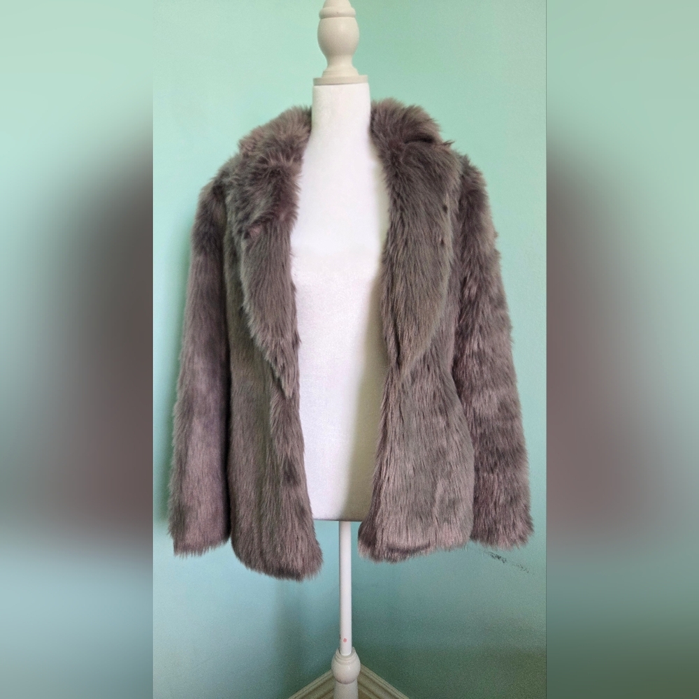 Forever 21 Gray Faux Fur Jacket